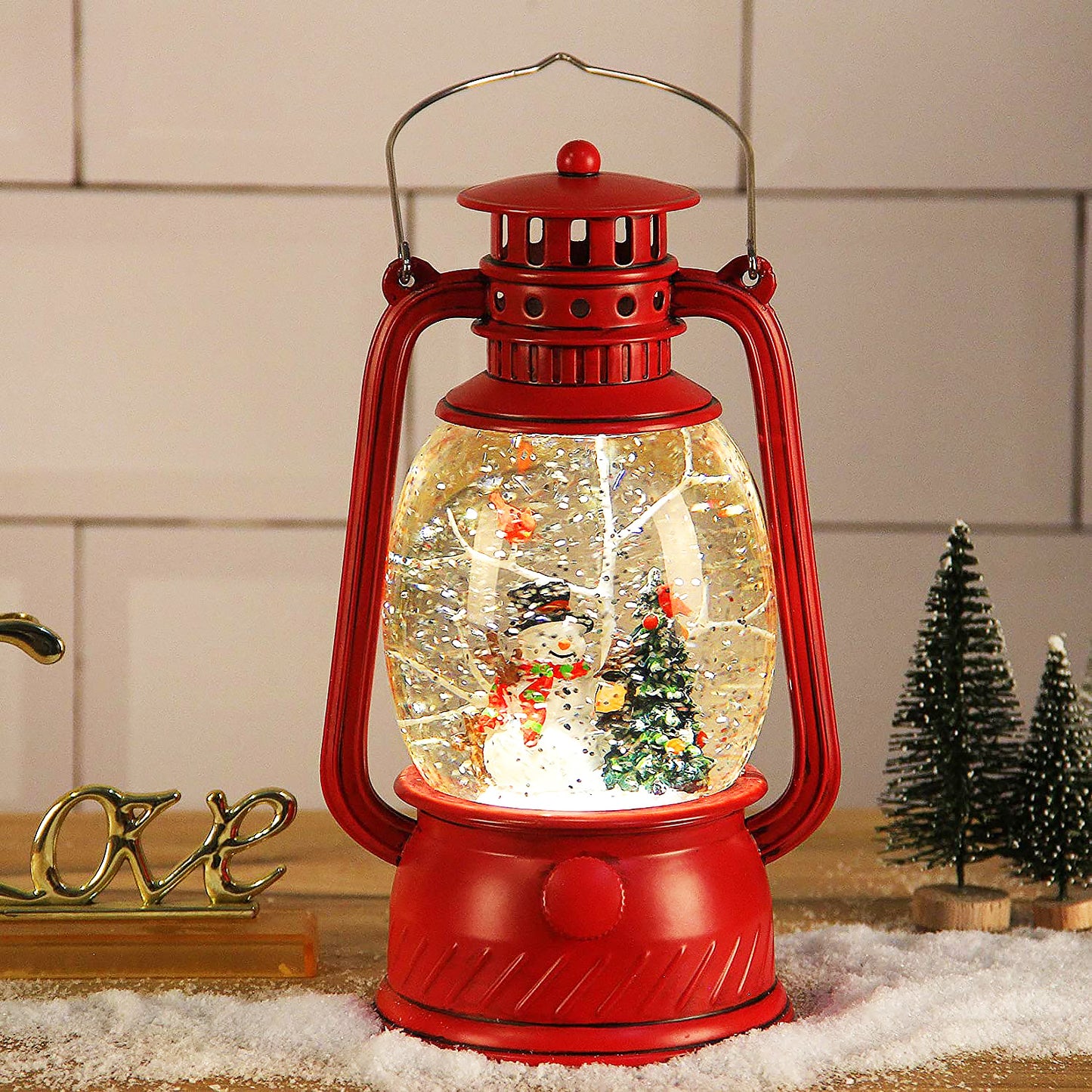 Christmas Snow Globe Lantern, Lighted Snow Globes with Swirling Glitter and Snowman, Battery Powered Retro Style Red Water Lantern for Gifts and Home Decor,Snowman